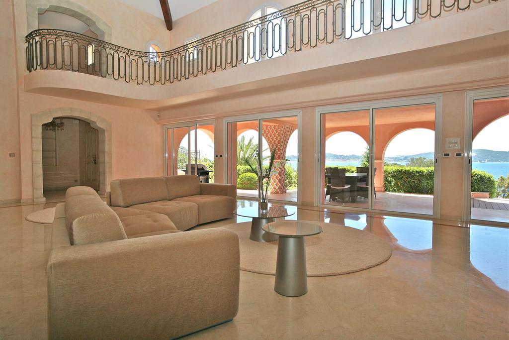 Villa La Croisette Сент-Максім Номер фото